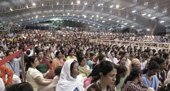 B'lore: AOL hosts thousands from across the globe for Navratri