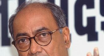 Why are you soft on BJP, Digvijay asks Hazare