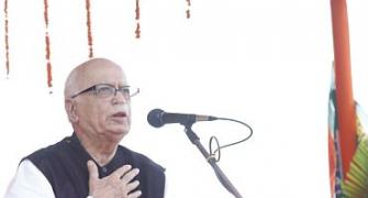 The way UPA govt is running, elections could happen soon: Advani