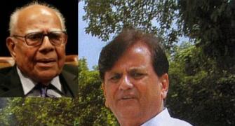 Jethmalani now says Ahmed Patel paid cash for votes