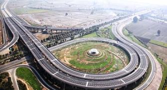 Delhi to Agra in 2 hrs: Yamuna E-way opens for traffic
