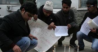 Candle-light vigil in Srinagar for Delhi gang-rape victim