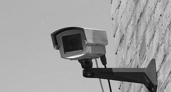 Criminals use CCTV to monitor Delhi cops!