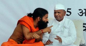 Hazare, Ramdev pull UPA govt by the collar