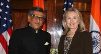 India, US forging a new, mature phase of ties: Clinton
