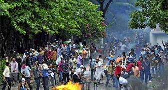 Death toll in Bangladesh violence rises to 6