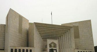 Pakistan govt to get rid of PM-hunter Chief Justice