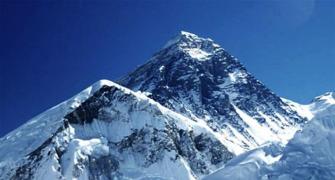 '60 pc Britons' think Everest is UK's highest peak!