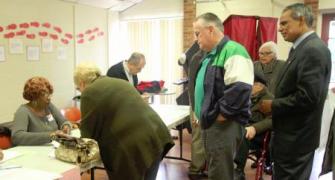  Turnout heavy in Sandy-hit New Jersey, Obama wins