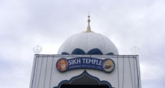 2 stabbed as Sikh groups clash outside California gurdwara