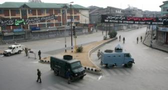 Srinagar under curfew to prevent Muharram procession