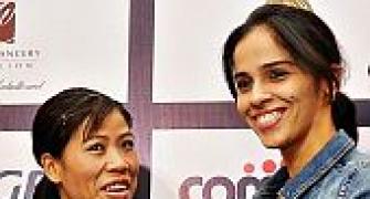 EC banks on Saina, Kom to draw Gujaratis to poll booths