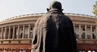 FDI issue again derails Parliament work