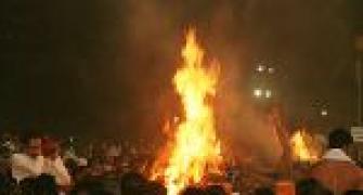 Cremation site of Bal Thackeray similar to Ayodhya: Raut