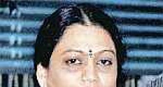 Gujarat polls: Sanjiv Bhatt's wife to contest against Modi