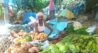 'FDI in retail will uproot street vendors in few months'