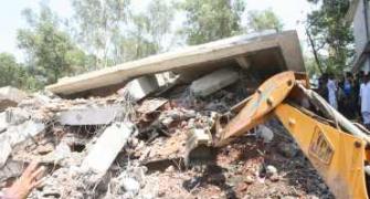 2 builders arrested for Thane building collapse