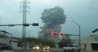Huge explosion at Texas fertilizer plant kills 70