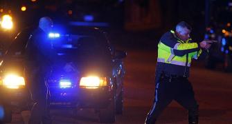 1 Boston bombing suspect shot dead, suspect # 2 on the run