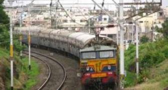 Maoists blow up rail track near Gaya in Bihar