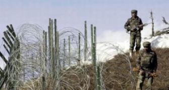 LoC: Pak troops open fire on Indian posts