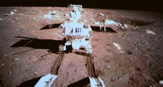 China's Jade Rabbit leaves trace on moon