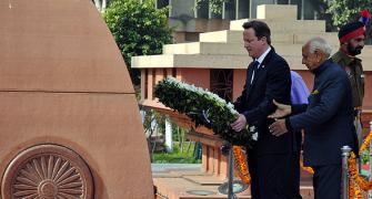 VIDEO: Cameron pays tribute to Jallianwala victims