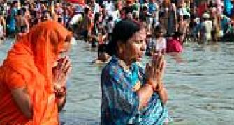 Devotees take holy dip at Maha Kumbh on 'Magh Purnima'