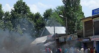 Fresh clashes in Valley; Amarnath yatra resumes