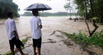 Flood alert in Andhra Pradesh, govt steps up relief measures