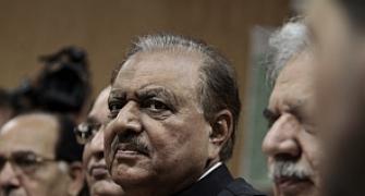 Nawaz's close aide is a frontrunner in Pak presidential poll