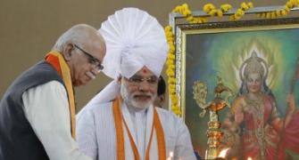 BJP in dilemma on naming Modi as campaign chief