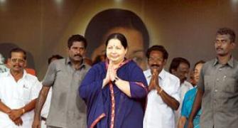 Jayalalithaa confident of regime change after LS poll