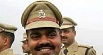 Slain UP cop Zia-Ul-Haq's widow wants only DSP post