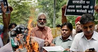 Sarabjit's native village erupts in protest 