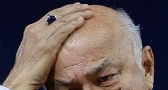 Sarabjit's last rites to be with full state honour: Shinde