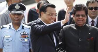 PM, Li Keqiang hold talks on crucial issues