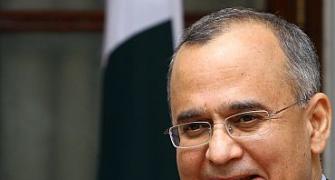 Pak appeals to India to resume dialogue