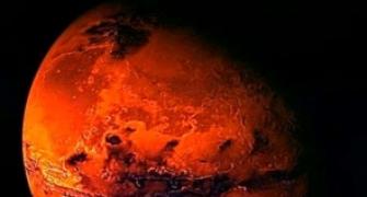ISRO scientists fix glitch, Mars mission back on track