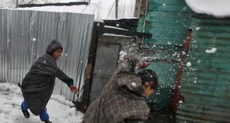 Kashmir feels the chill, Leh coldest at - 11.2 degree C