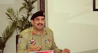 Pak General quits after Nawaz ignores him for army chief post