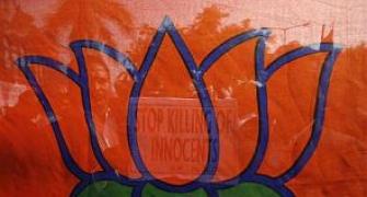 Tejpal case: BJP workers protest outside Shoma's house