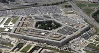 Pentagon staff to return to work but US shutdown drags on