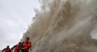 In PHOTOS: Deadly typhoon slams China's coast