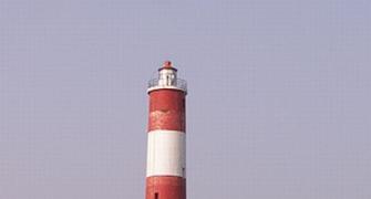 Phailin: Wireless at Gopalpur lighthouse kept crackling all night
