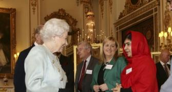 After Obamas, Malala meets Queen Elizabeth