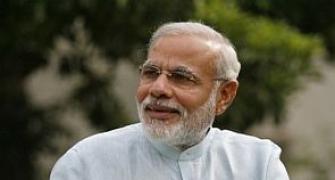 Modi mocks Unnao gold dig, says more black money stashed abroad