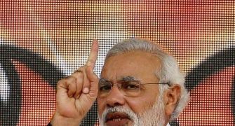 Sonia misled women in name of security: Modi