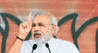 Linking Sardar with any party would be great injustice: Modi