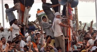 Post BJP ridicule, Central excise drops service tax notice for Modi rallies